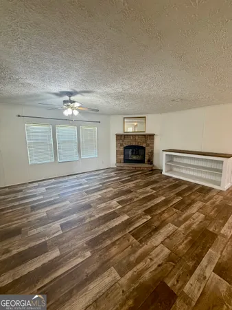 $1,600 | 3116 S Highway, Hawkinsville, GA 31036