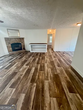 $1,600 | 3116 S Highway, Hawkinsville, GA 31036