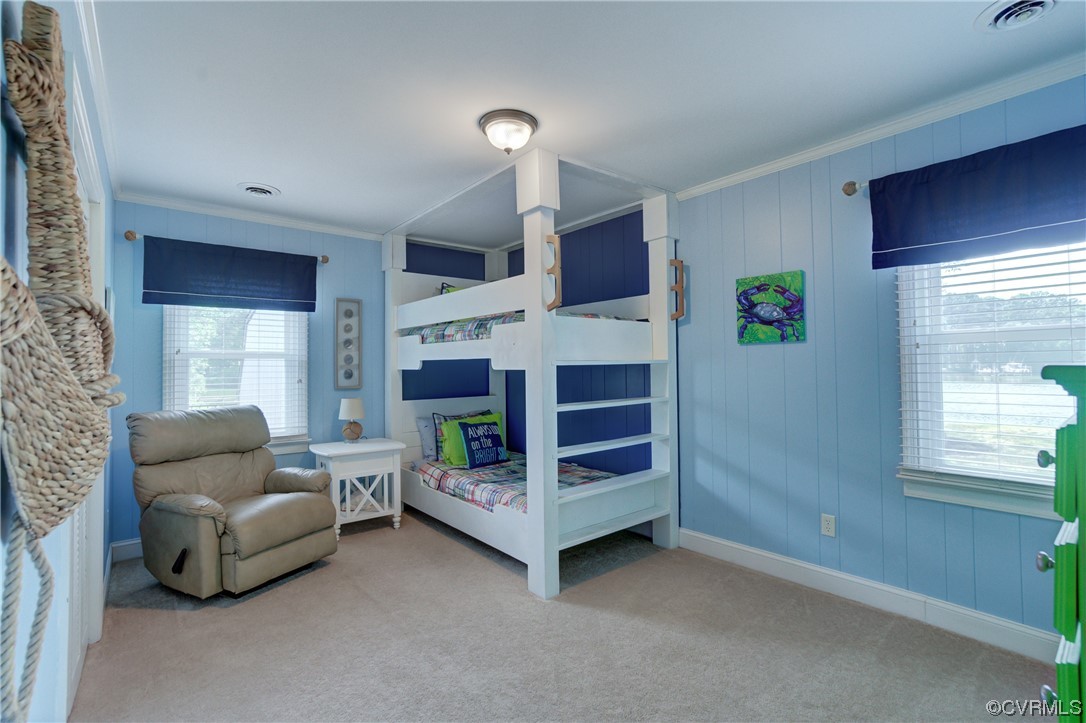 20 South Sioux Road Kilmarnock, VA 22482 - Photo 31 of 46 a living room with furniture and windows