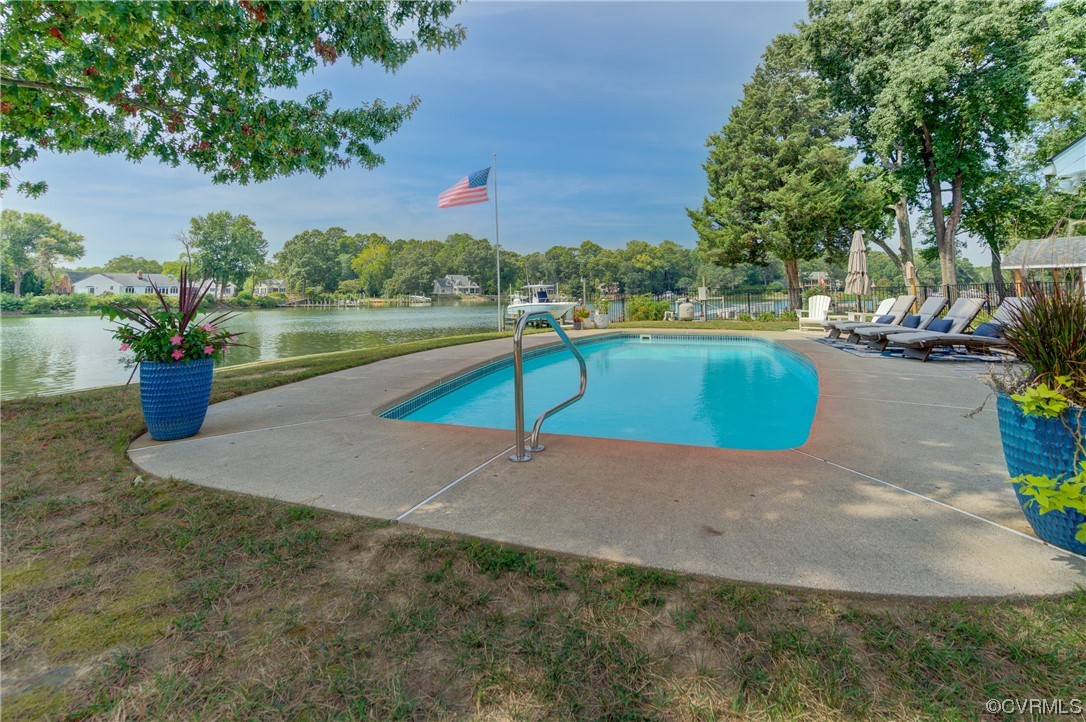 20 South Sioux Road Kilmarnock, VA 22482 - Photo 7 of 46 a view of a lake with a yard