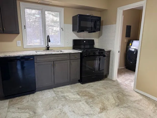 $285,000 | 1811 West Main Street, Sleepy Hollow, IL 60118