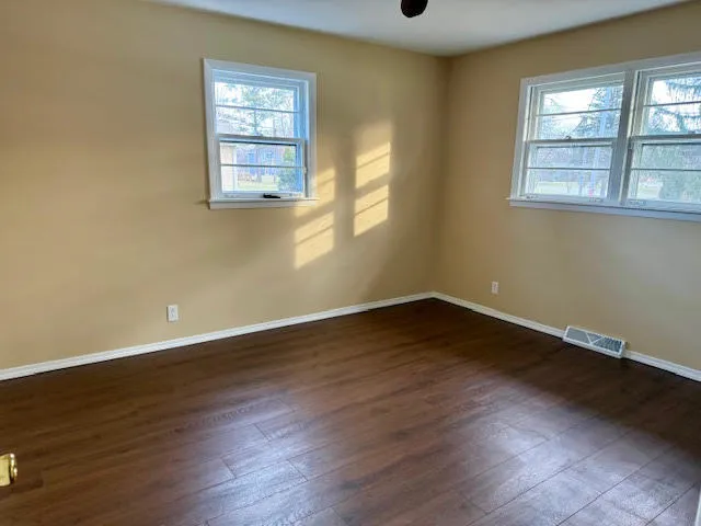 $285,000 | 1811 West Main Street, Sleepy Hollow, IL 60118