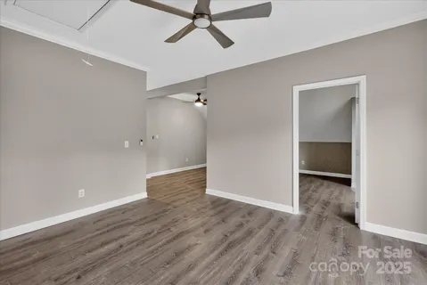 a view of an empty walk in closet