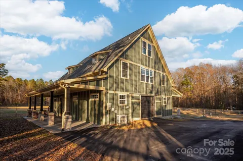 $1,050,000 | 2221 Waxhaw-Marvin Road, Waxhaw, NC 28173
