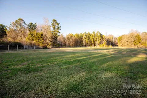 $1,050,000 | 2221 Waxhaw-Marvin Road, Waxhaw, NC 28173