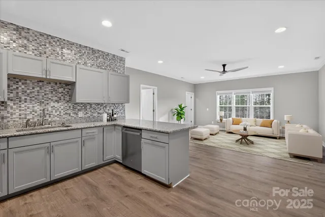 $1,050,000 | 2221 Waxhaw-Marvin Road, Waxhaw, NC 28173