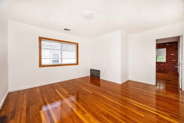 $4,800 | 19 Puritan Road, Unit 19, Somerville, MA 02145