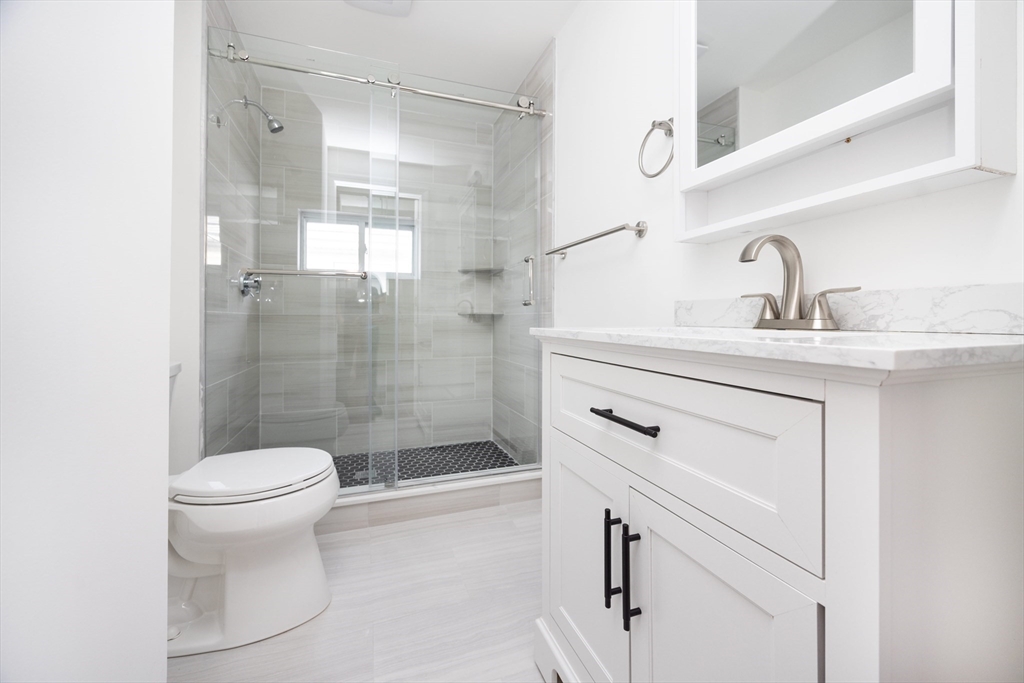 19 Puritan Road, Unit 19 Somerville, MA 02145 - Photo 6 of 21