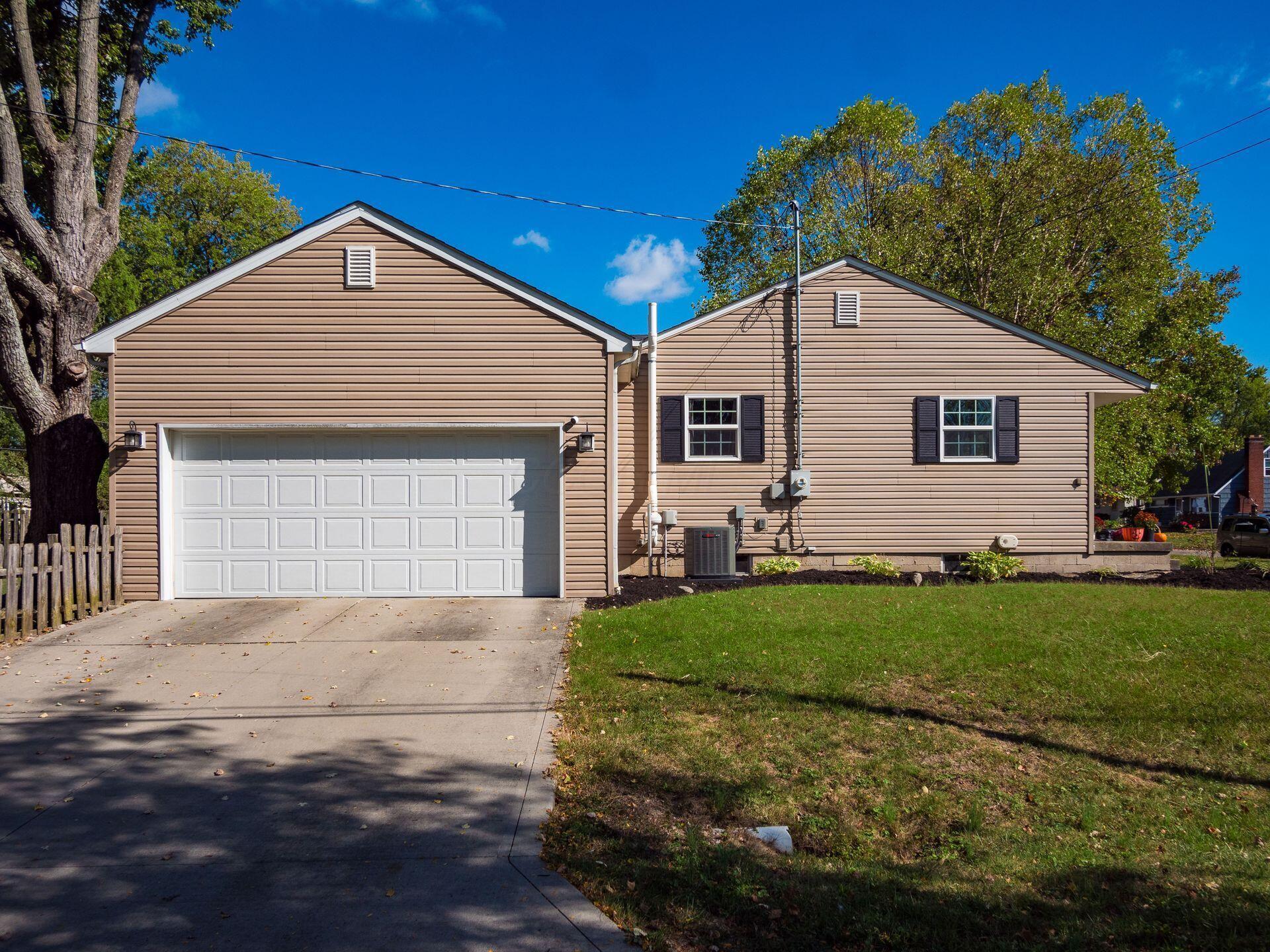 2308 Shrewsbury Road Columbus, OH 43221 - Photo 41 of 42 Side view