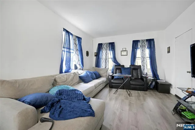 $849,999 | 42 Lakeshore Drive, Prospect Park, NJ 07508