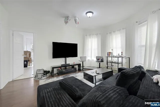 $849,999 | 42 Lakeshore Drive, Prospect Park, NJ 07508