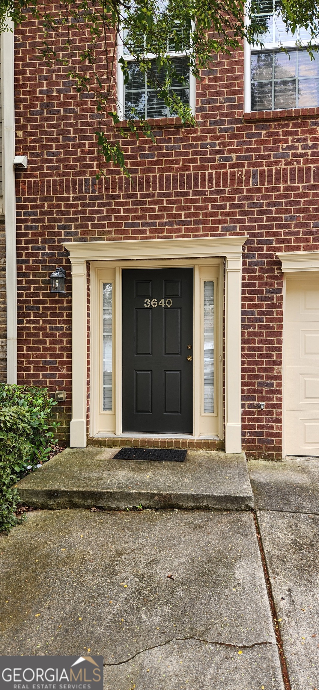 3640 Utoy Drive Southwest South Fulton, GA 30331 - Photo 2 of 26 a front view of a house