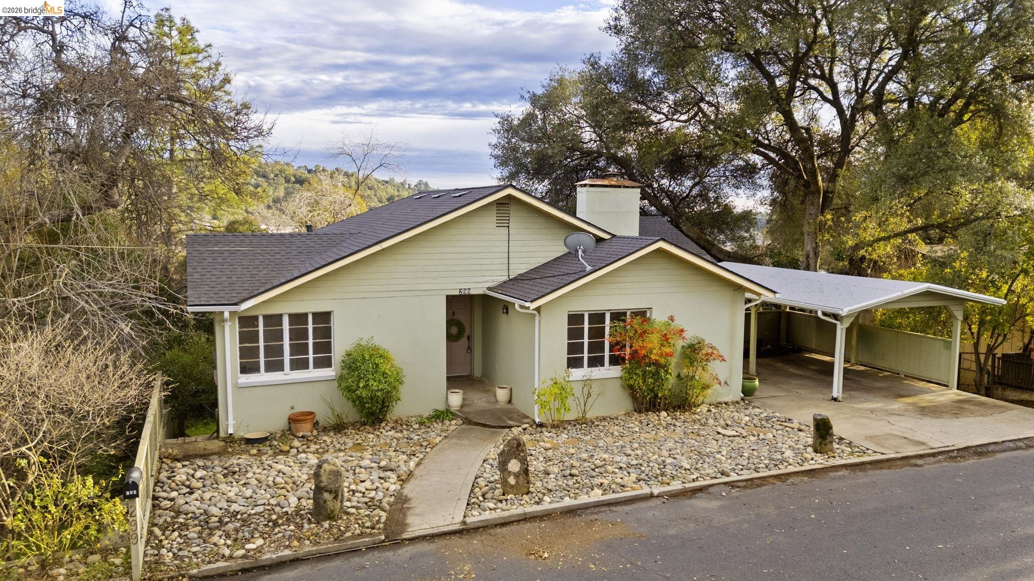 299 Summit Avenue Sonora, CA 95370 - Photo 1 of 38