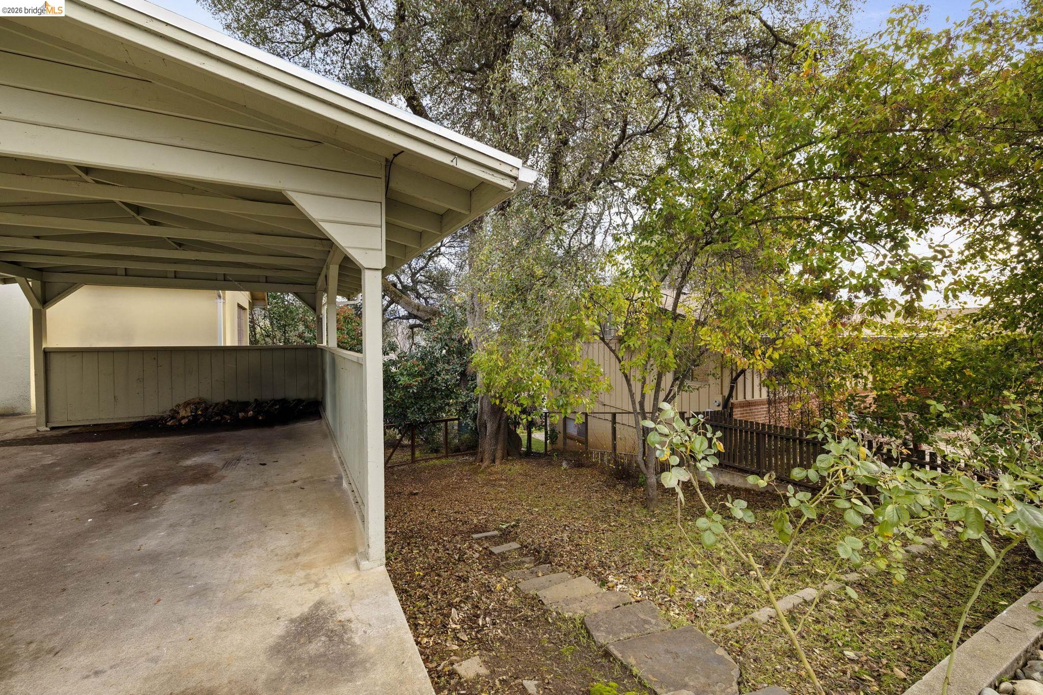 299 Summit Avenue Sonora, CA 95370 - Photo 27 of 38 View of yard with a carport