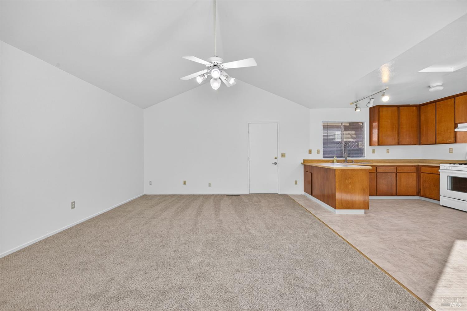 1125 Hendley Street Santa Rosa, CA 95404 - Photo 17 of 35