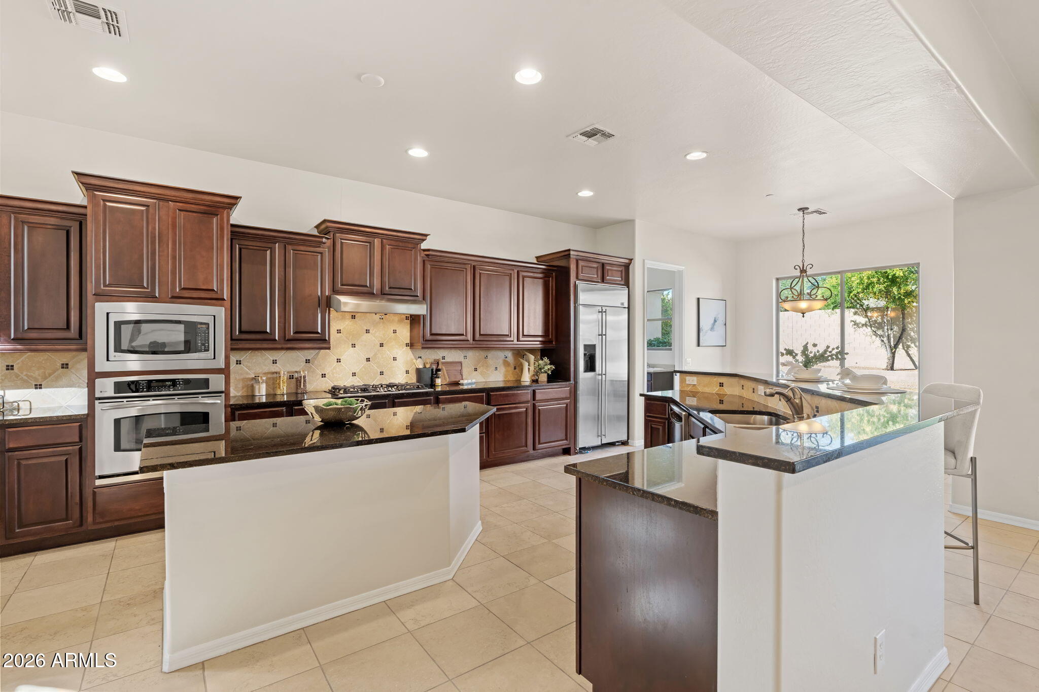 3660 East Maffeo Road Phoenix, AZ 85050 - Photo 8 of 68 26-web-or-mls-DSC_5026