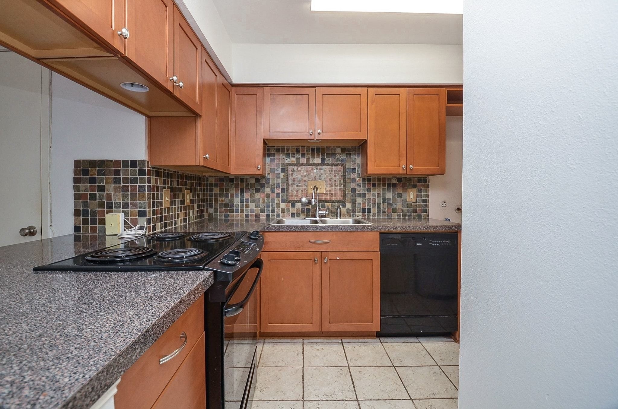 515 Tallowood Road, Unit 1 Houston, TX 77024 - Photo 10 of 18 Gallery Image 10