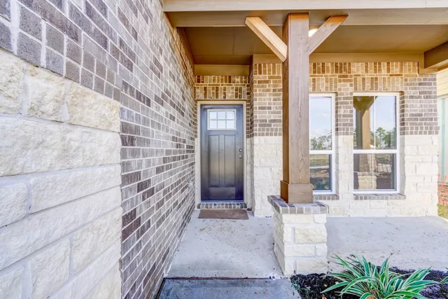 $2,300 | 4226 White Peak Dr Spring, Spring, TX 77373