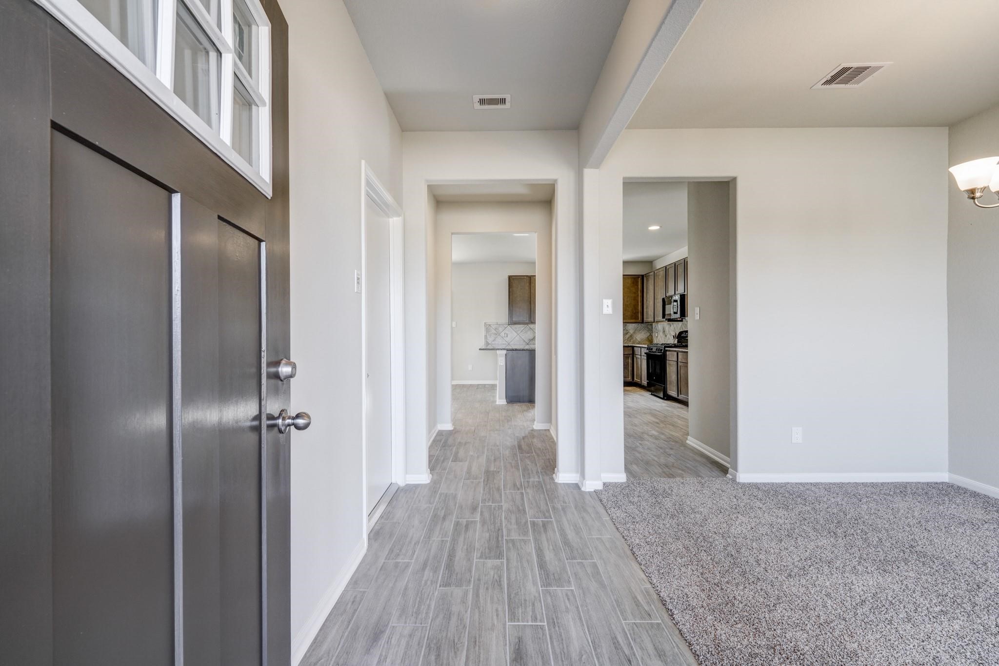 4226 White Peak Dr Spring Spring, TX 77373 - Photo 4 of 27