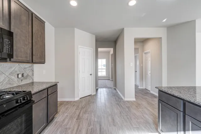 $2,300 | 4226 White Peak Dr Spring, Spring, TX 77373