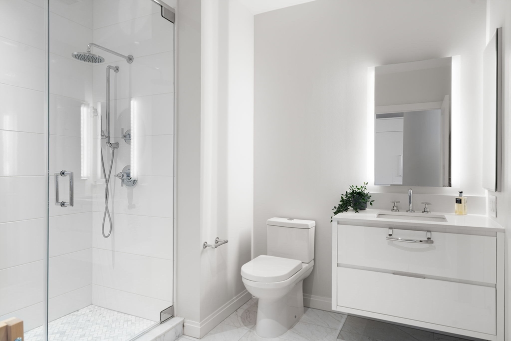 100 Shawmut Avenue, Unit 302 Boston, MA 02118 - Photo 18 of 37