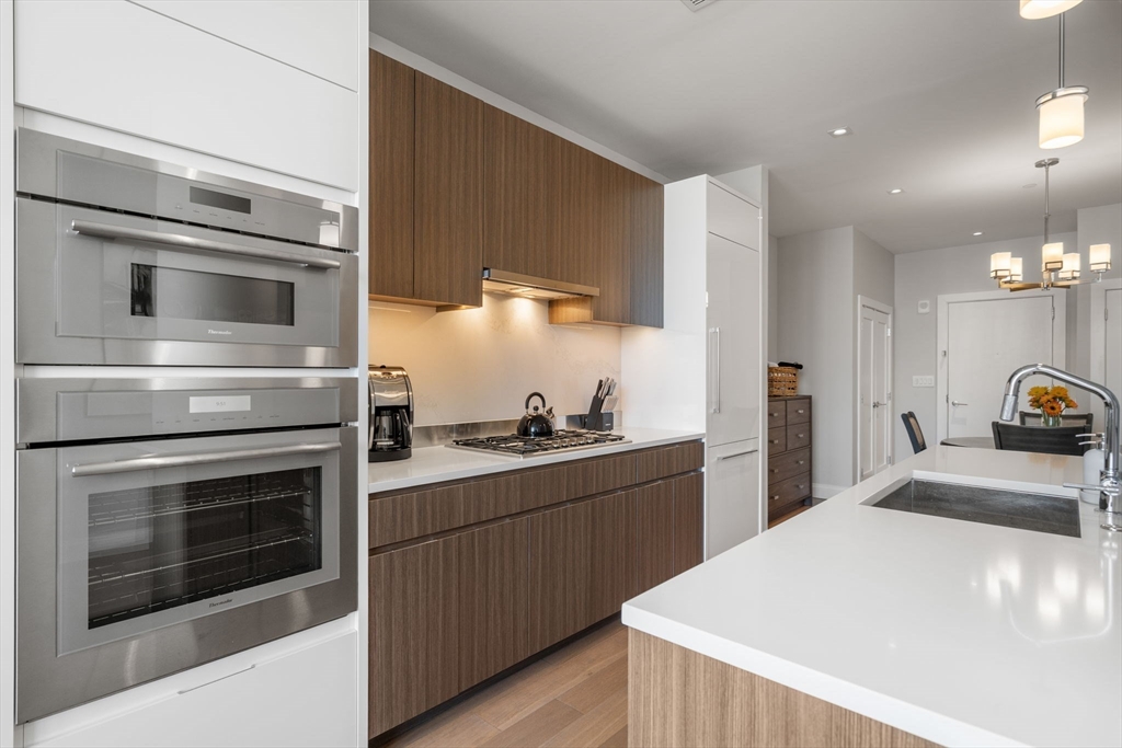 100 Shawmut Avenue, Unit 302 Boston, MA 02118 - Photo 4 of 37