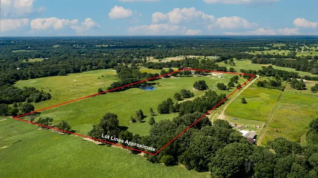 $729,000 | 132 Private Road 7105, Edgewood, TX 75117