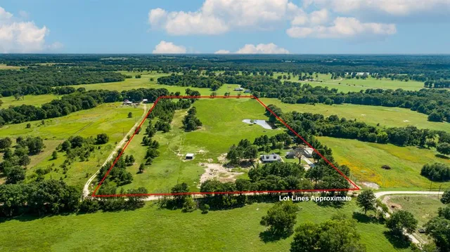 $729,000 | 132 Private Road 7105, Edgewood, TX 75117