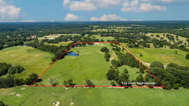 $729,000 | 132 Private Road 7105, Edgewood, TX 75117