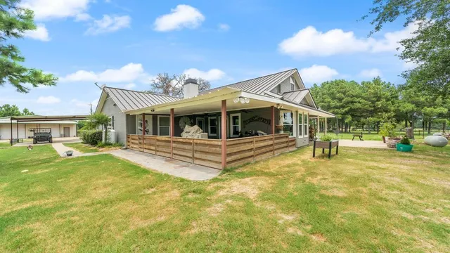 $729,000 | 132 Private Road 7105, Edgewood, TX 75117