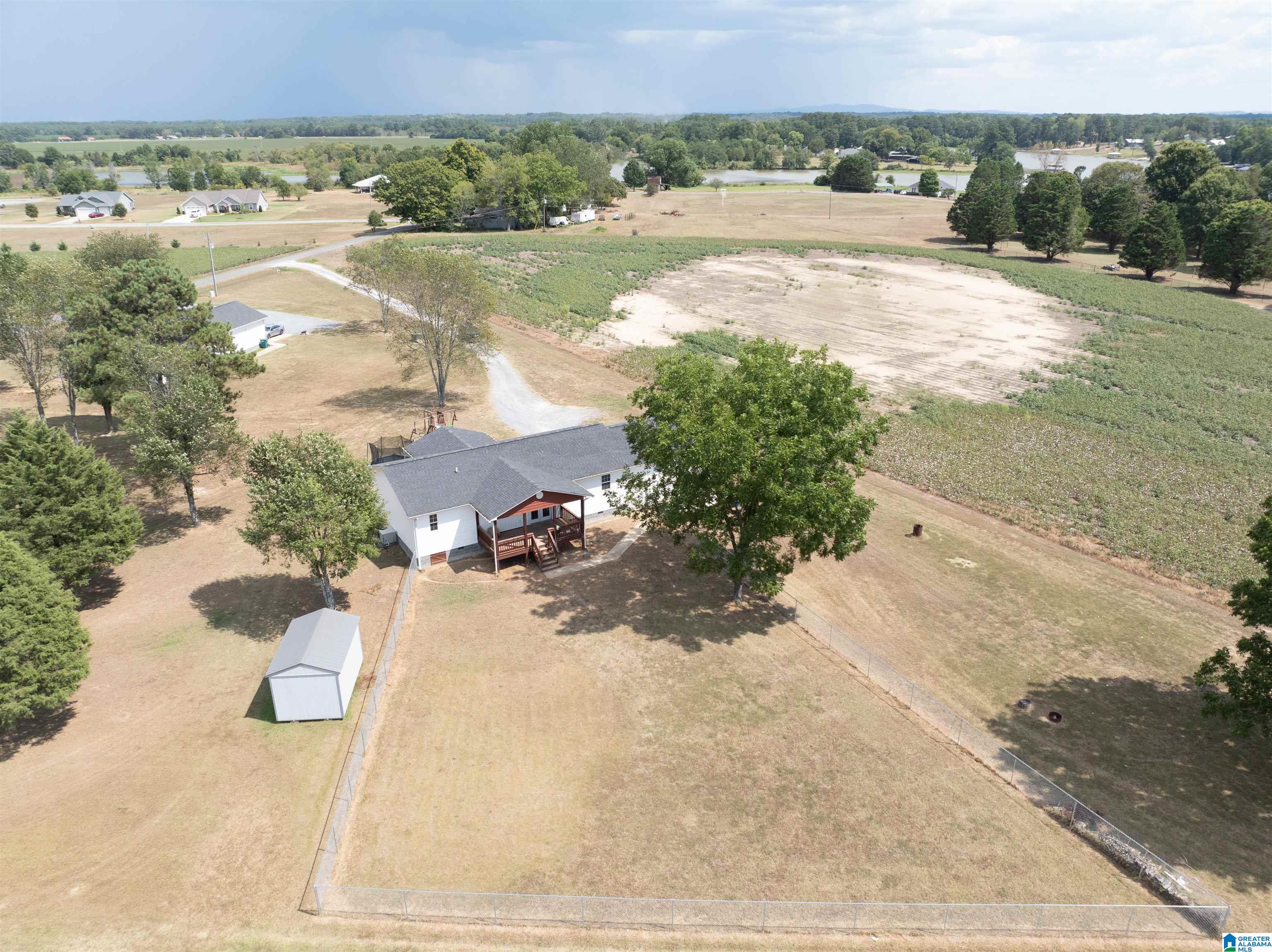 2523 County Road 65 Centre, AL 35960 - Photo 9 of 33