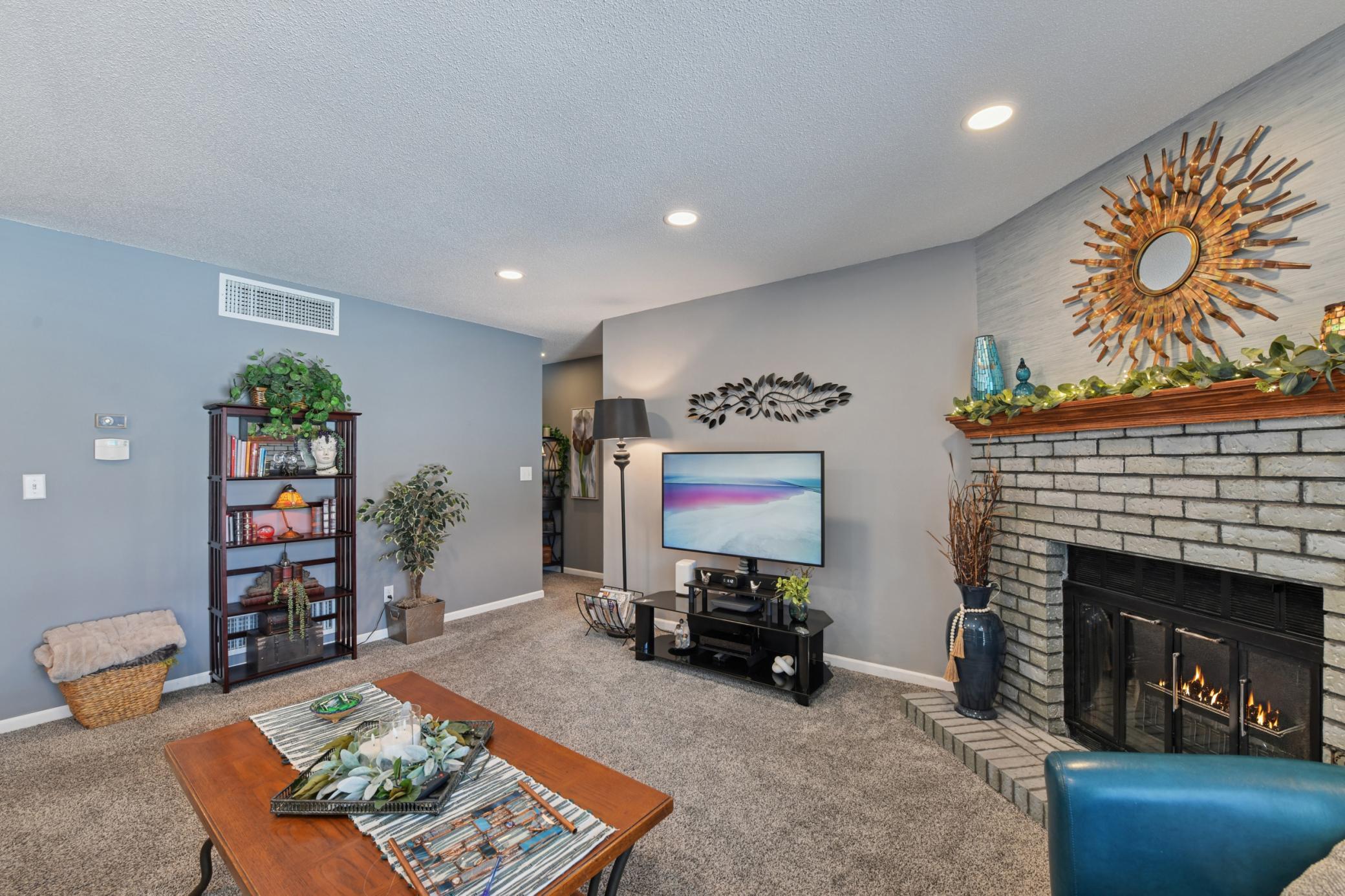 5101 Balmoral Lane Bloomington, MN 55437 - Photo 6 of 30