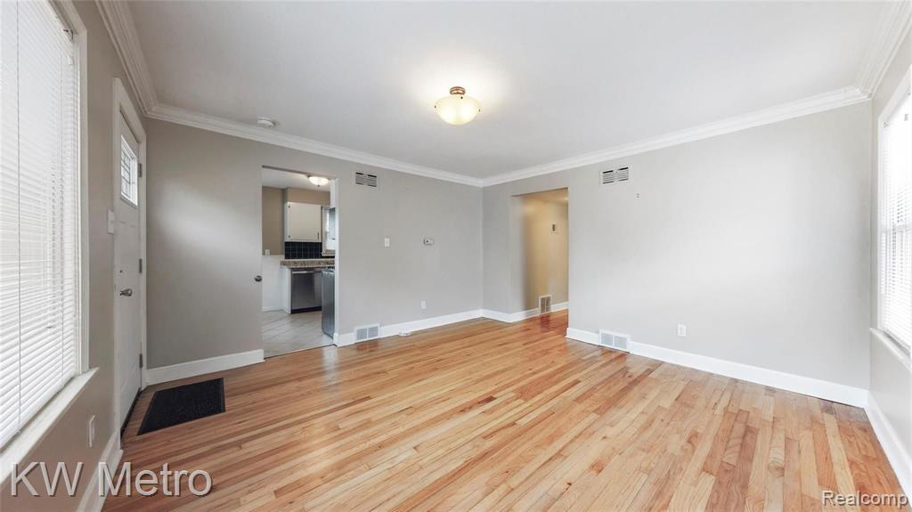 1522 South Campbell Road Royal Oak, MI 48067 - Photo 5 of 39
