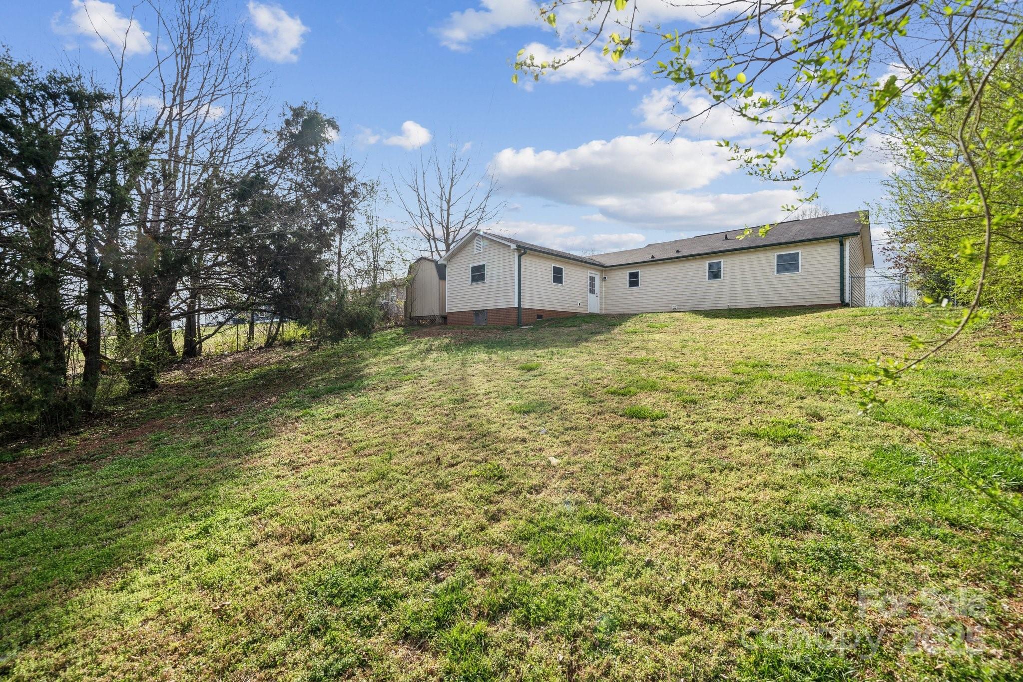805 Island Ford Road Maiden, NC 28650 - Photo 20 of 21 Gallery Image 20