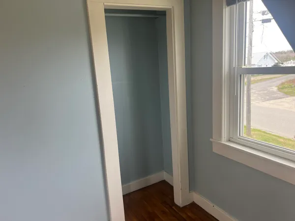 $145,000 | 2 Dobbins Hill Road, Jonesport, ME 04649