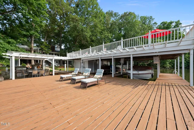 $2,995,000 | 121 Pomp Boys Drive, Littleton, NC 27850