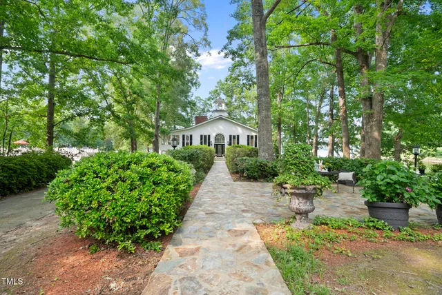 $2,995,000 | 121 Pomp Boys Drive, Littleton, NC 27850