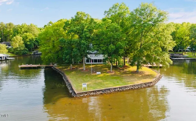 $2,995,000 | 121 Pomp Boys Drive, Littleton, NC 27850