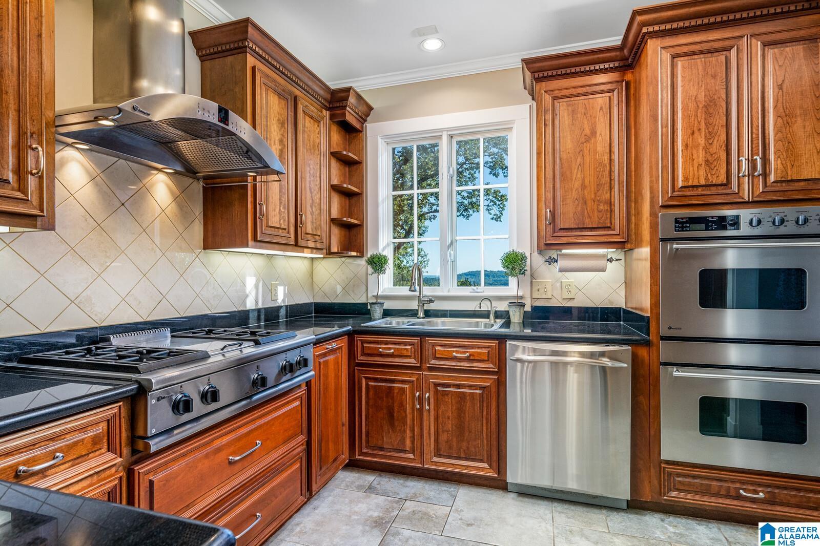 4017 Lenox Road Birmingham, AL 35213 - Photo 15 of 47