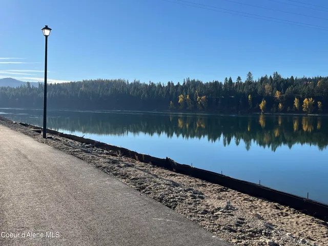$1,350,000 | Lot3-blk1 Lot3-blk1 Kayak Loop, Oldtown, ID 83822
