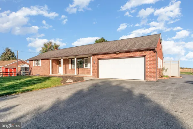 a picture of a refrigerator