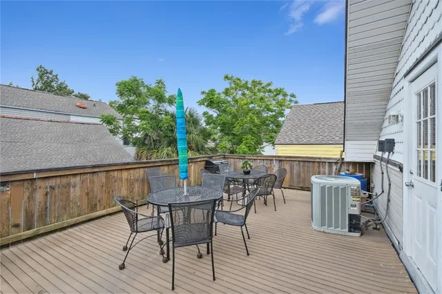 $2,400 | 2502 Laurel Street, New Orleans, LA 70130