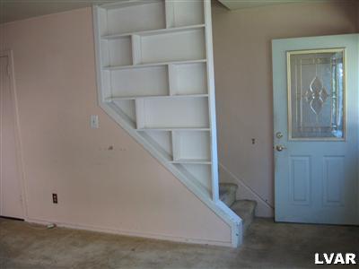 1533 Valley Road Bethlehem, PA 18018 - Photo 6 of 17 Gallery Image 6