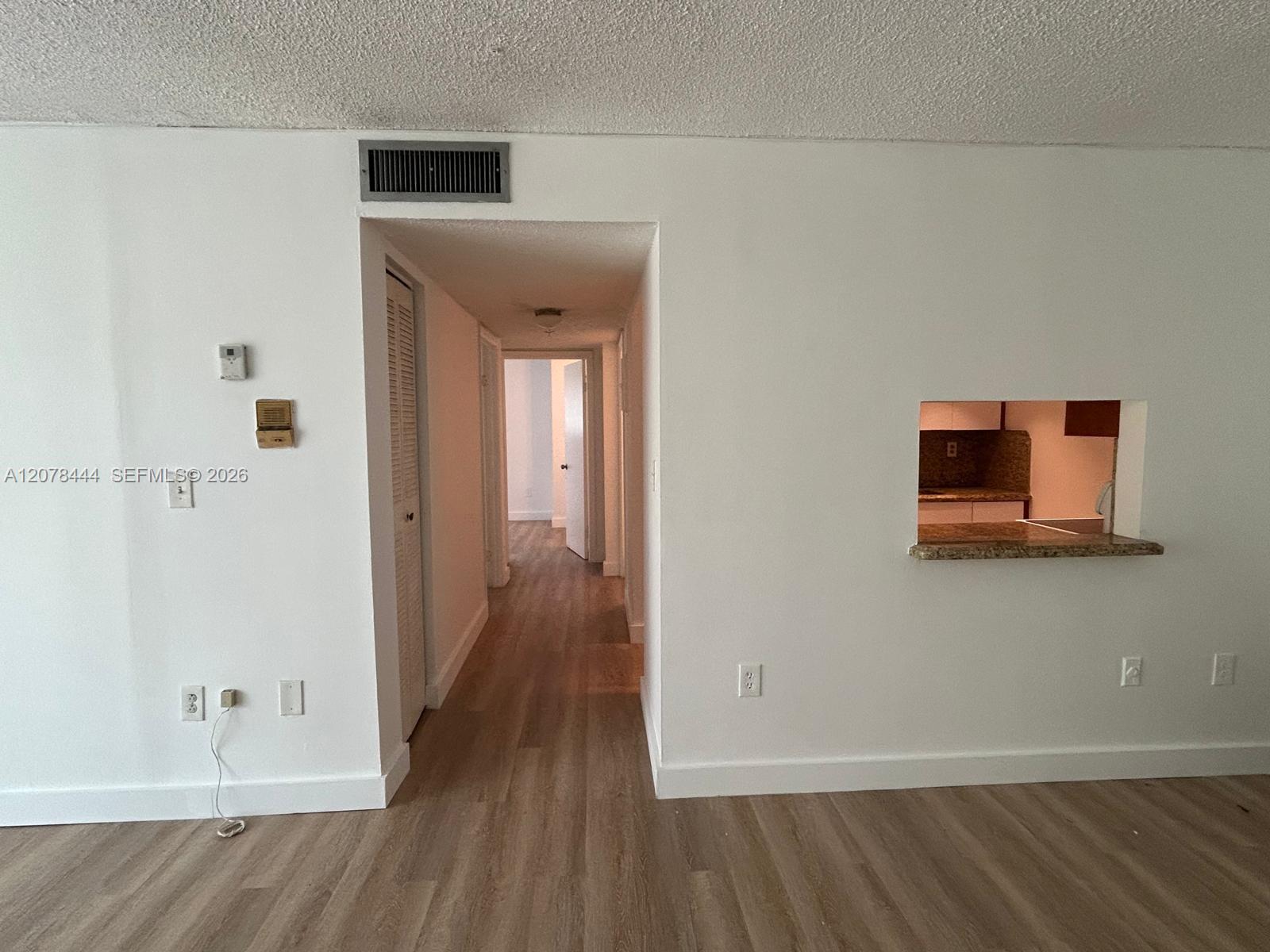 1673 Bay Road, Unit 405 Miami Beach, FL 33139 - Photo 3 of 16 Gallery Image 3