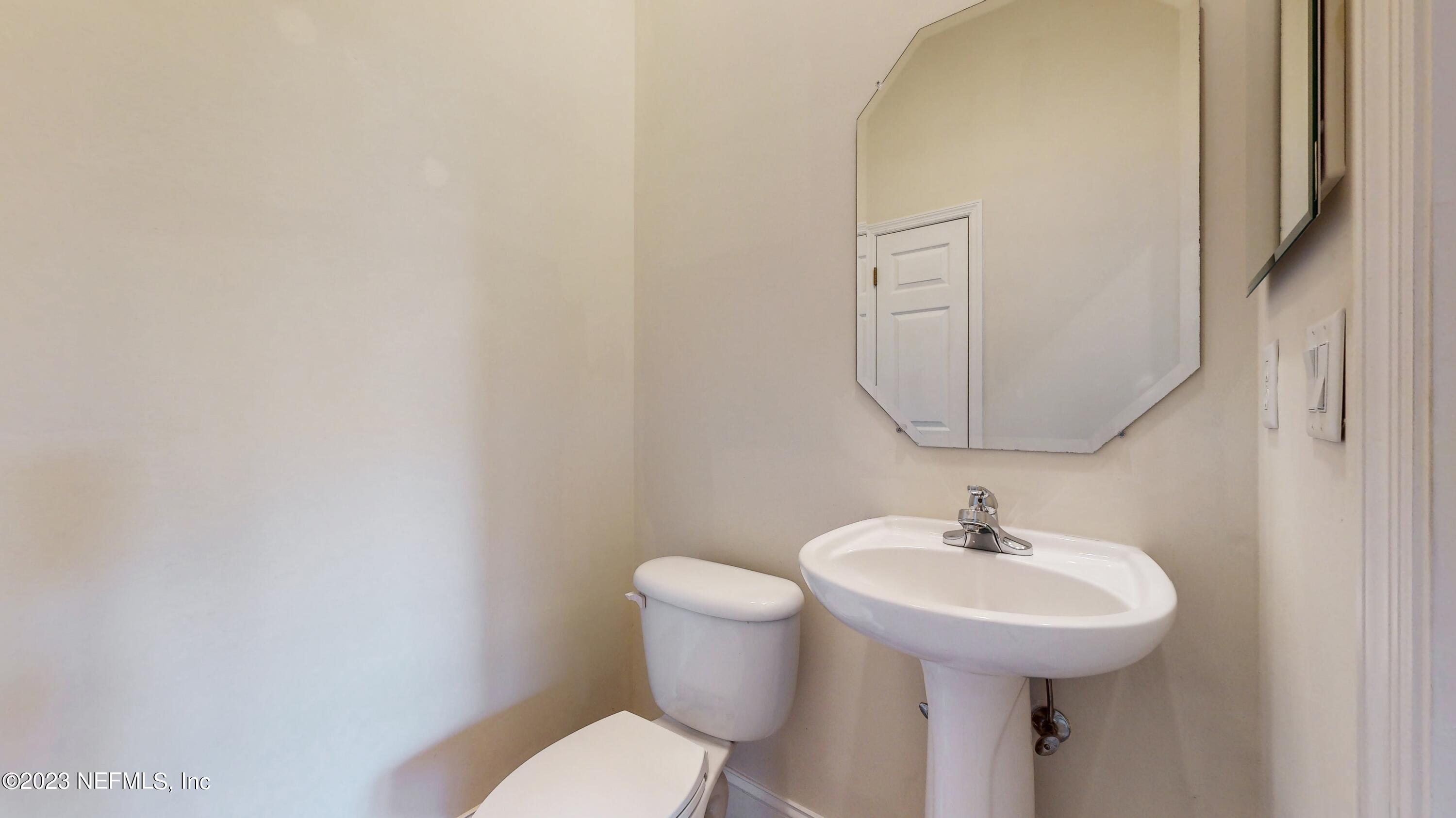 12233 Yellow Bluff Road Jacksonville, FL 32226 - Photo 21 of 44 21_12233YellowBluffRD_2021_HiRes