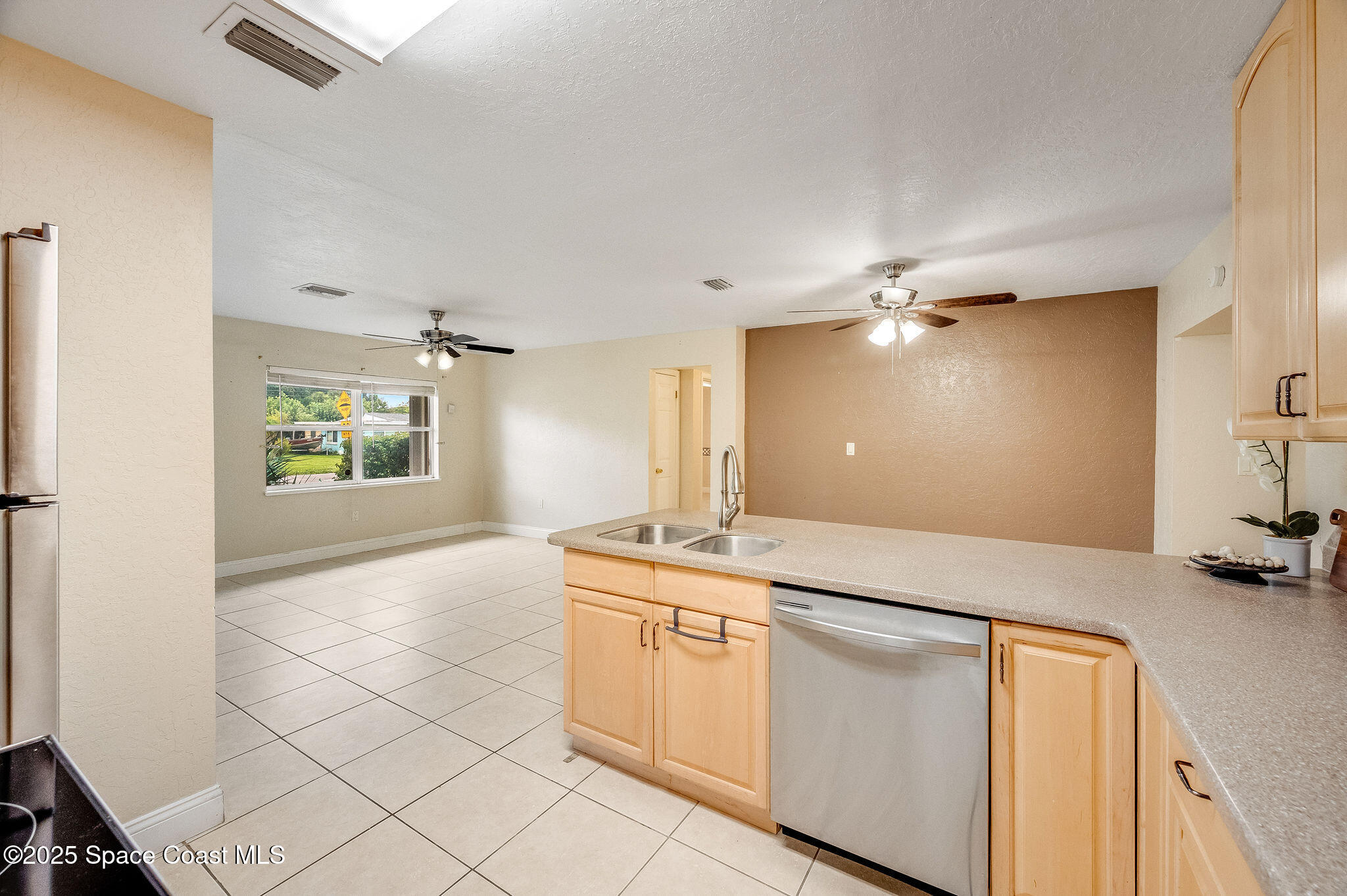 421 4th Street Merritt Island, FL 32953 - Photo 13 of 61 Kitchen