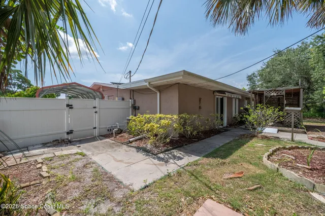 $340,000 | 421 4th Street, Merritt Island, FL 32953