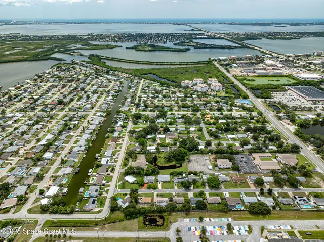 $340,000 | 421 4th Street, Merritt Island, FL 32953