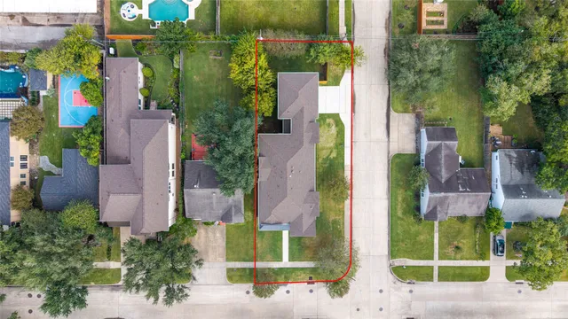 an aerial view of multiple house