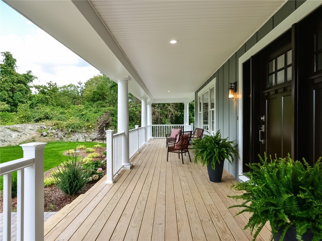 123 Old Staples Road Cumberland, RI 02864 - Photo 3 of 37 Gallery Image 3